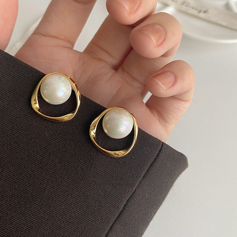 2022 New Elegant Metal Heart-Shaped Back Hanging Pearl Earrings Korean Fashion Jewelry For Woman Girls Accessories Wholesale