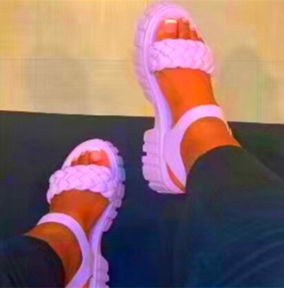Elegant Women Leather Sandals 2022 New Summer Diamond Lattice Sandals Casual Flat Bottom Platform Sandals Women Sandalias