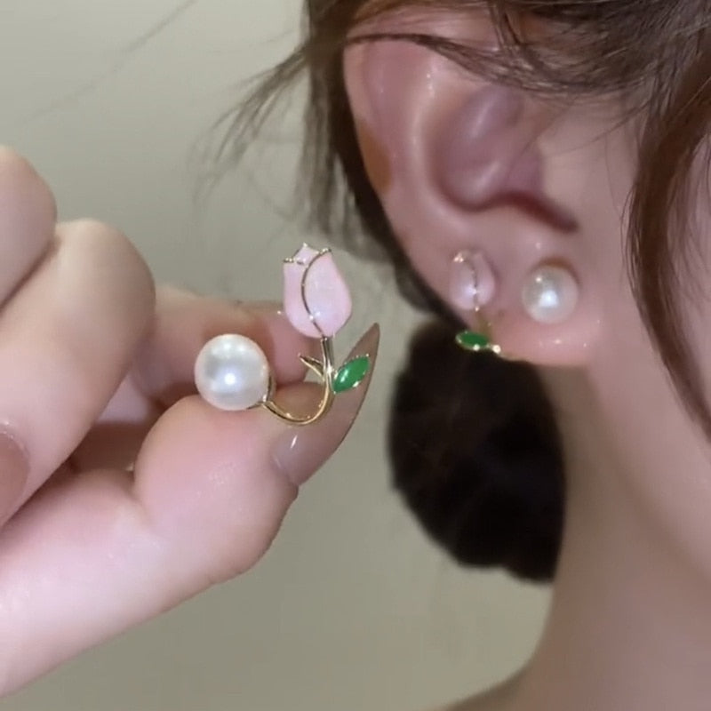 Sweet Acrylic Heart Stud Earrings Delicate Gold Color Cute Mini Ear Studs Trendy Ear Nails For Women Girls Wedding Jewelry Gift