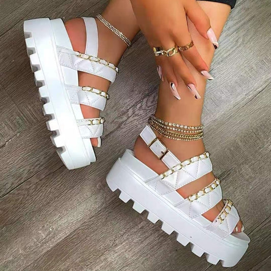 New Women&#39;s Sandals Fashion Metal Chain Casual Flat Shoes Comfortable Platform Buckle Roman Sandals Chaussure Ete Femme 2022